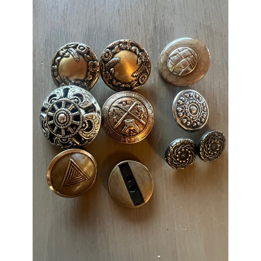 Vintage Button Lot 10pc Gold Silver Mixed Metal Art Deco Floral MCM AntiqueCrest
